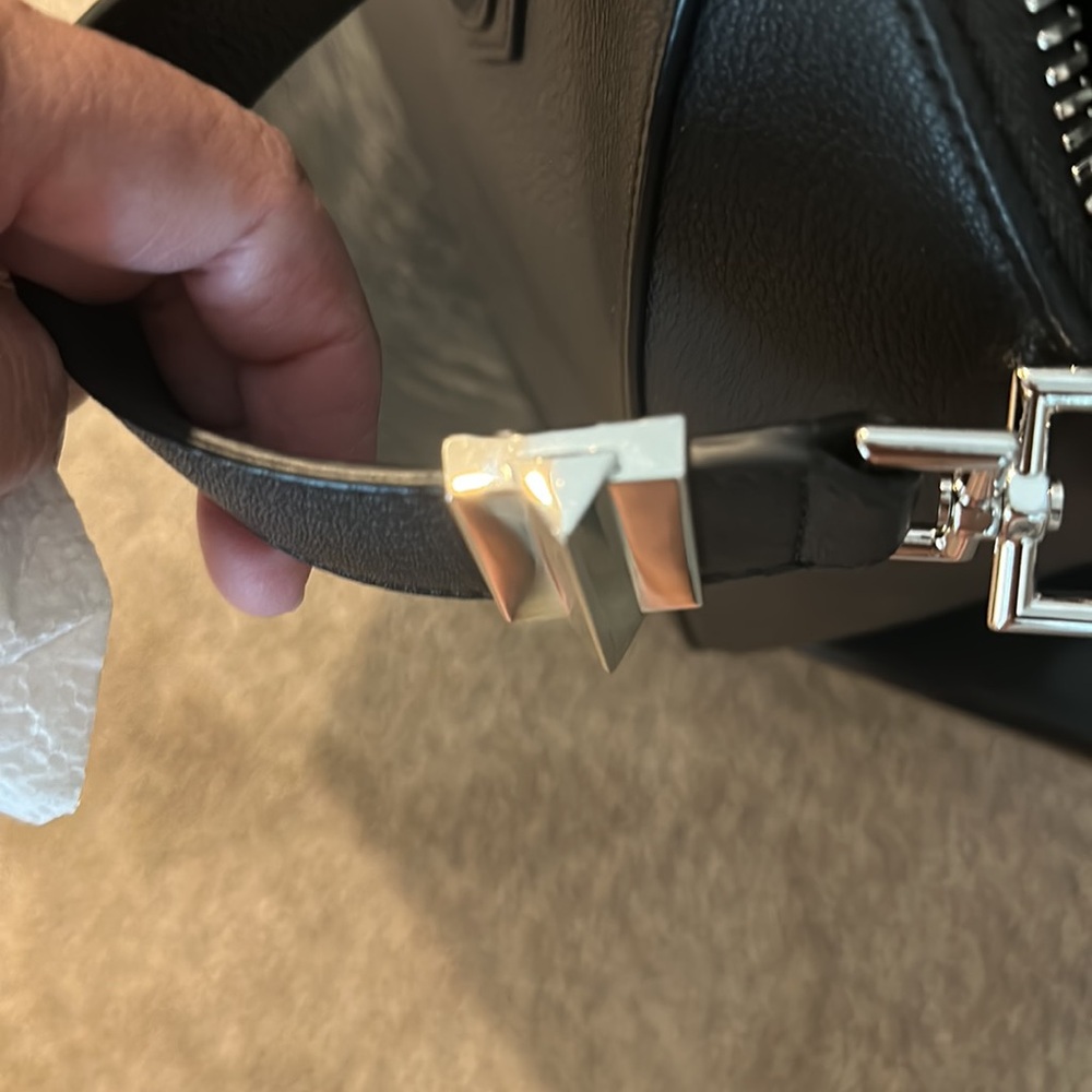 Givenchy Large Bag - image 8